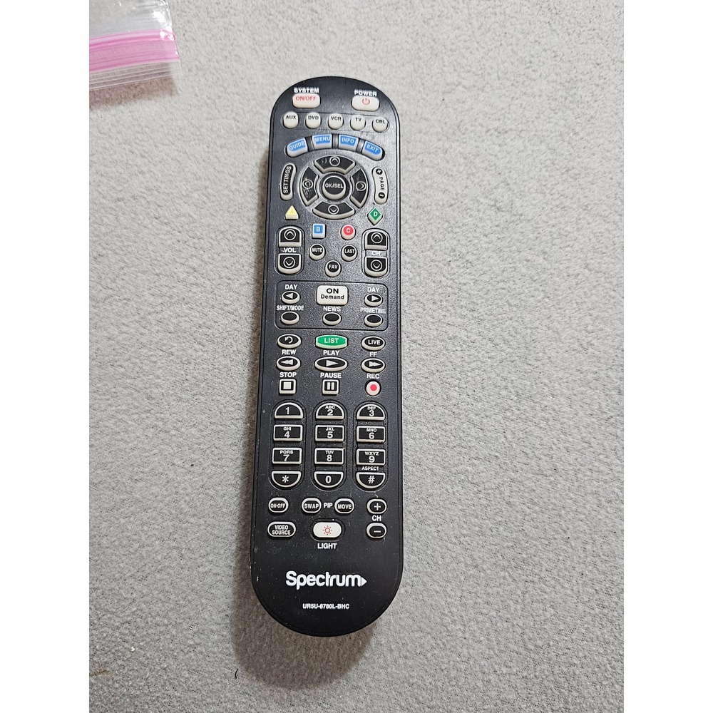 Spectrum CLIKR-5 Universal Remote Control, model UR5U-8780L.